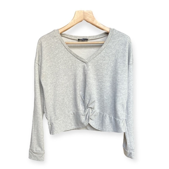 Adeline Tops - Adeline Women’s Cropped Grey Sweatshirt, Large